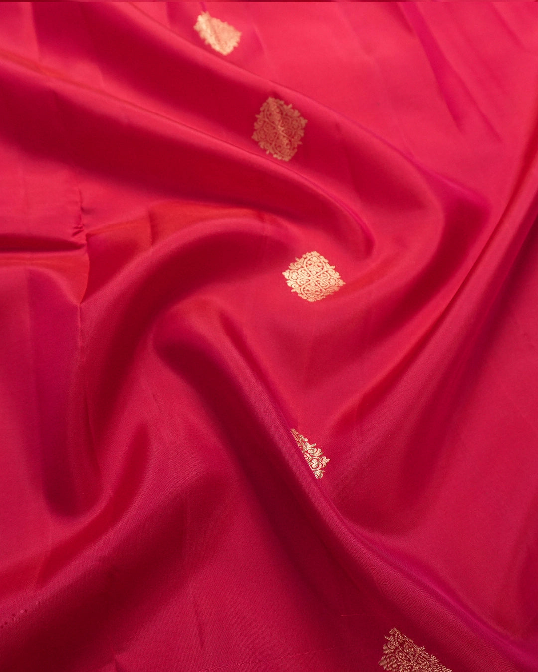 Red Kanjivaram Saree with Mandala Motifs and Contrasting Border