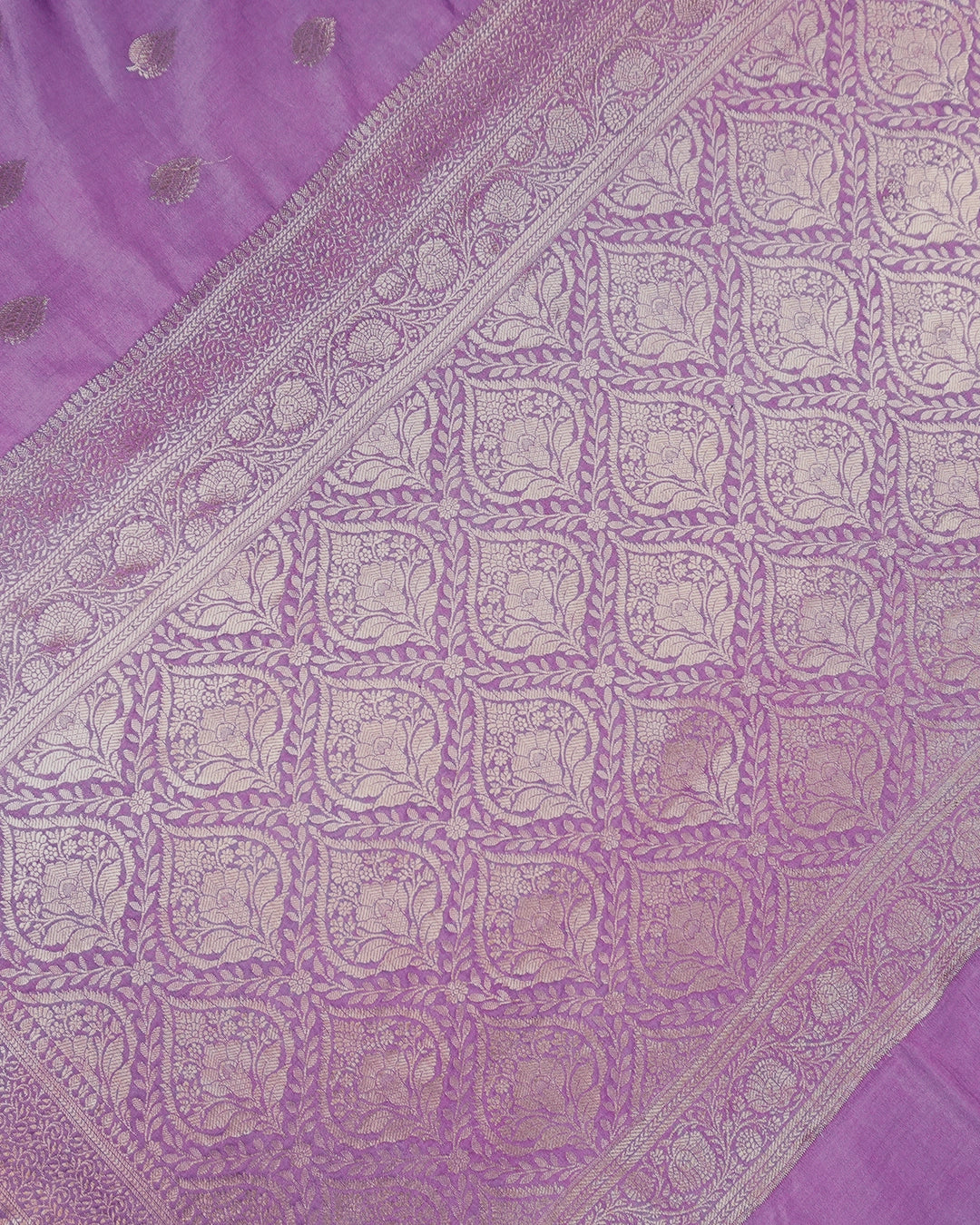 Light Purple Pure Banarasi Saree with Minimal Buti Weaves