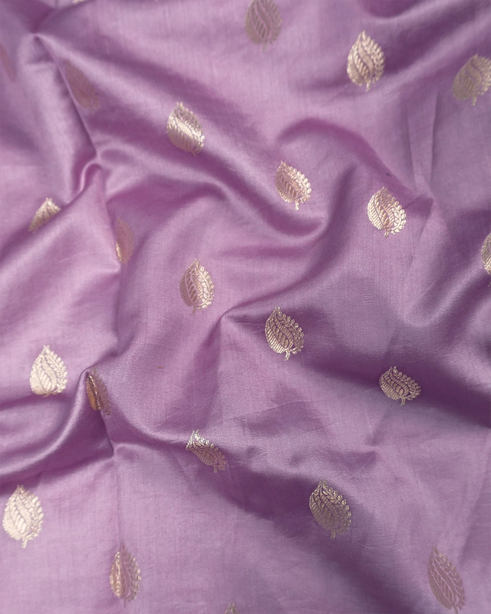 Light Purple Pure Banarasi Saree with Minimal Buti Weaves