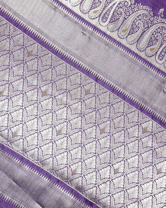 Lavender Purple Pure Banarasi Saree with Floral Bouquet Weaves