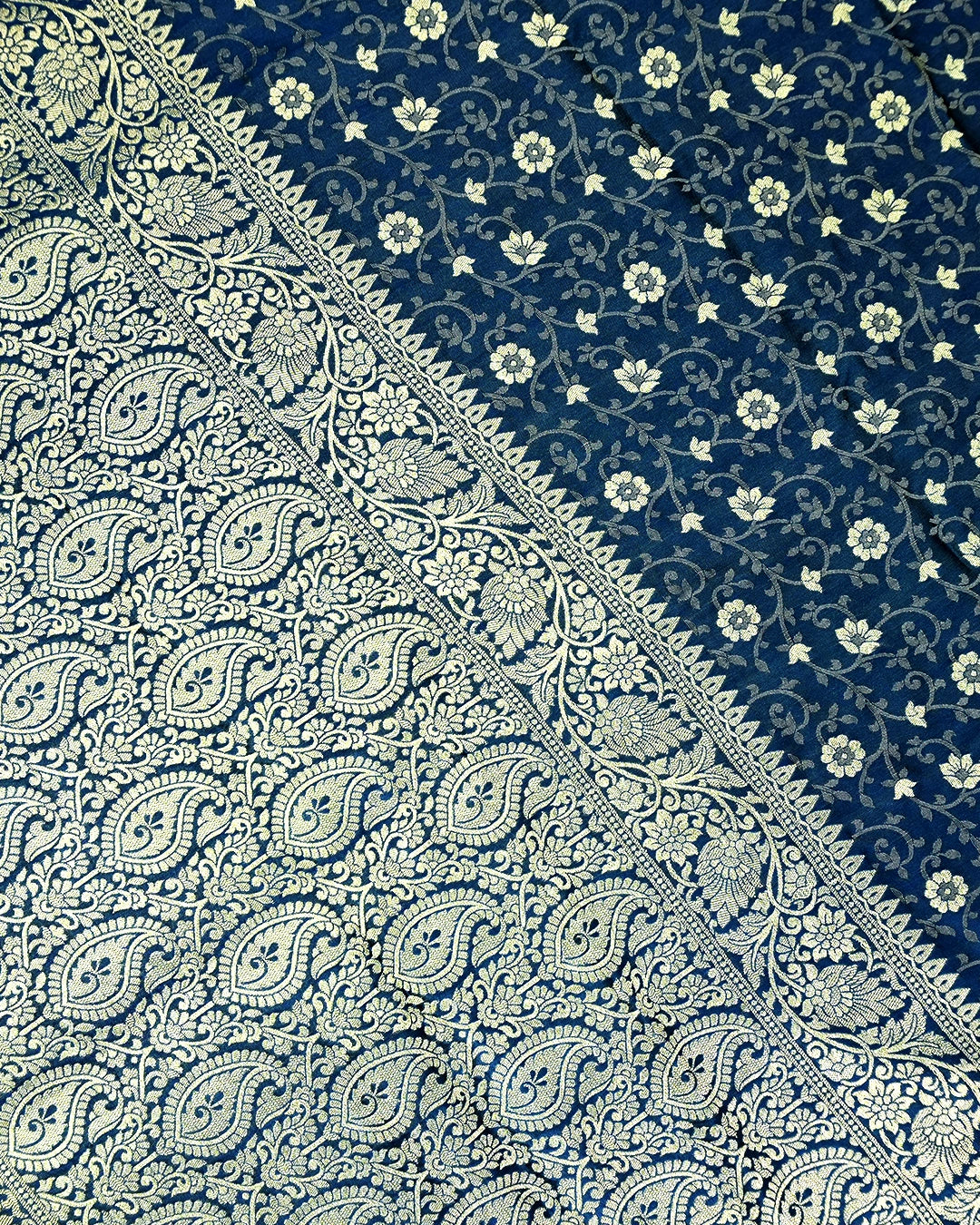 Morpinch Ink Blue Pure Banarasi Saree with Floral Tanchoi Weaves