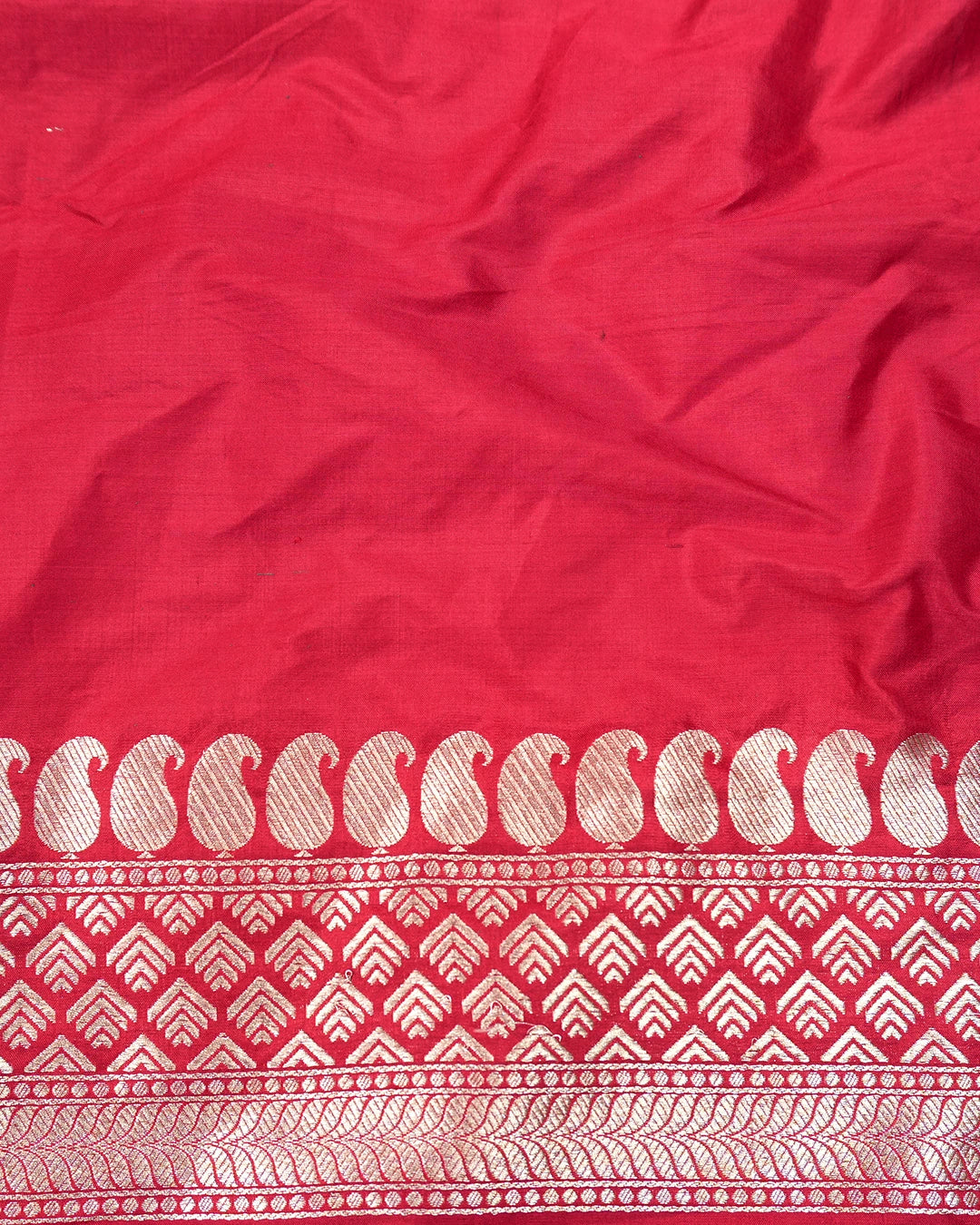 Red Pure Katan Saree with Elegant Floral Meenakari Weaving
