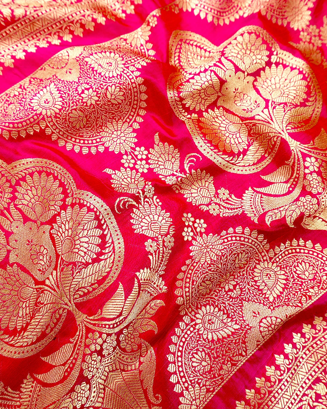 Fuchsia Rangkat Pure Katan Saree with Mughal-Inspired Motif Weaves