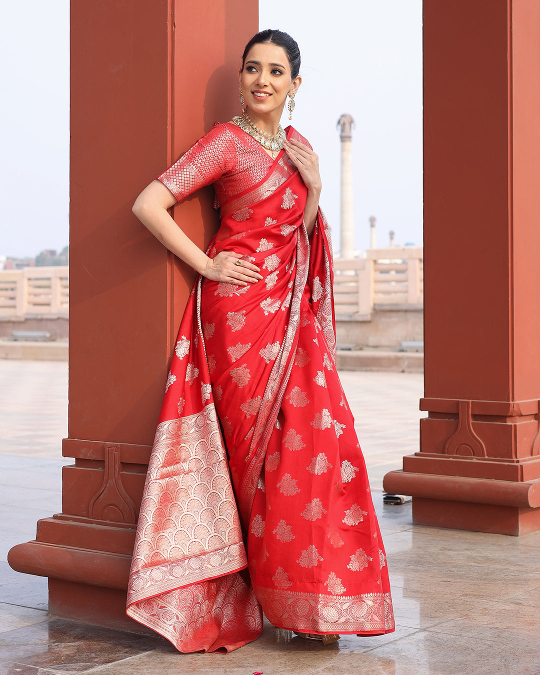 Regal Red Pure Banarasi Silk Saree with Stunning Zari Weaving