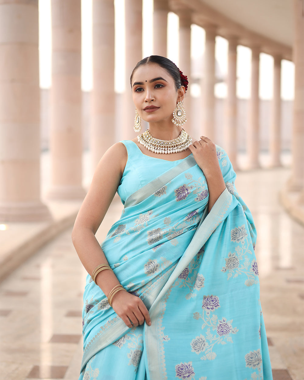 Heavenly Sea Blue Pure Banarasi Silk Saree with Elegant Zari Craftsmanship and Handwoven Floral Accents