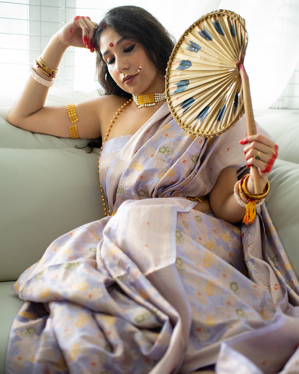 Lavender Pure Banarasi Saree with Multicolour Floral Vine Jaal Weaves