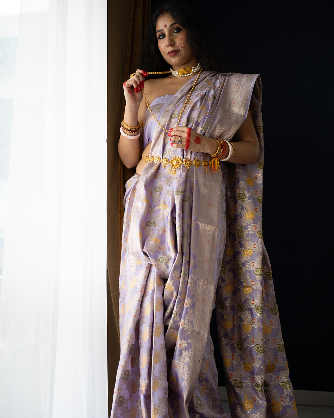 Lavender Pure Banarasi Saree with Multicolour Floral Vine Jaal Weaves