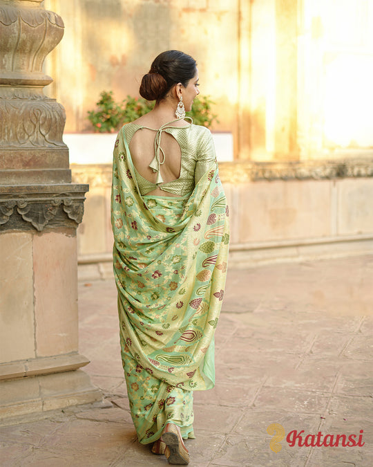 Royal Pure Chiffon Saree in Light Green with Majestic Chevron Weaves and Floral Patterns