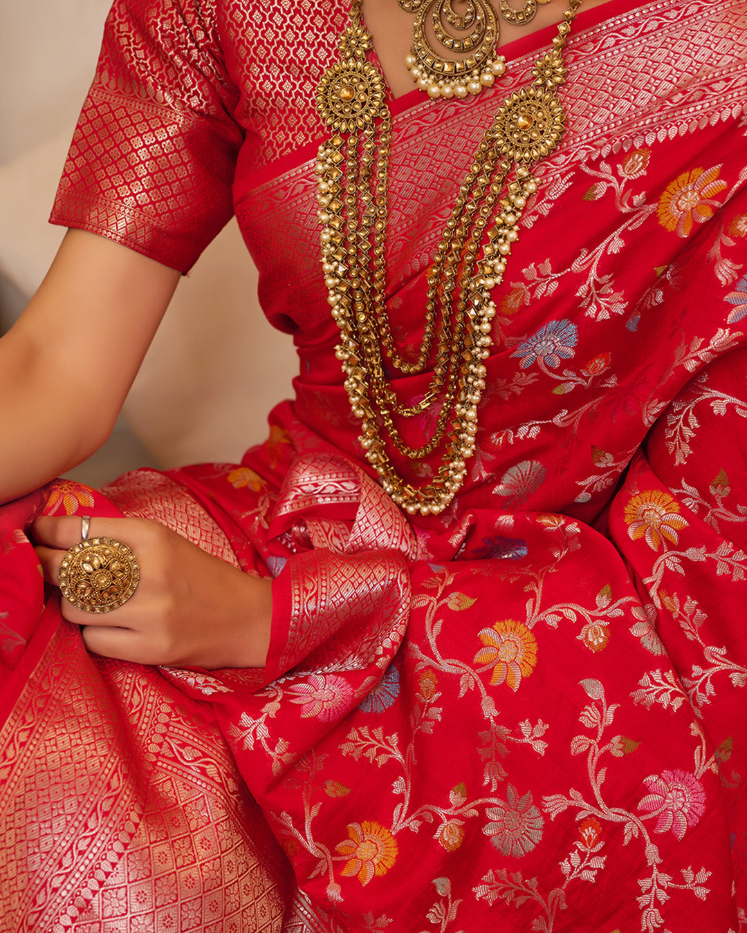 Red Pure Banarasi Saree with Zari Embellishments and Graceful Floral Motifs