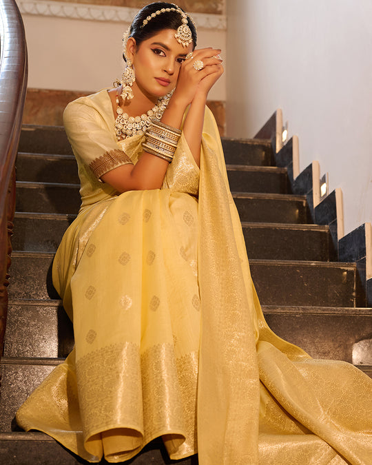 Pastel Yellow Pure Banarasi Saree with Elegant Zari and Buta Weaves
