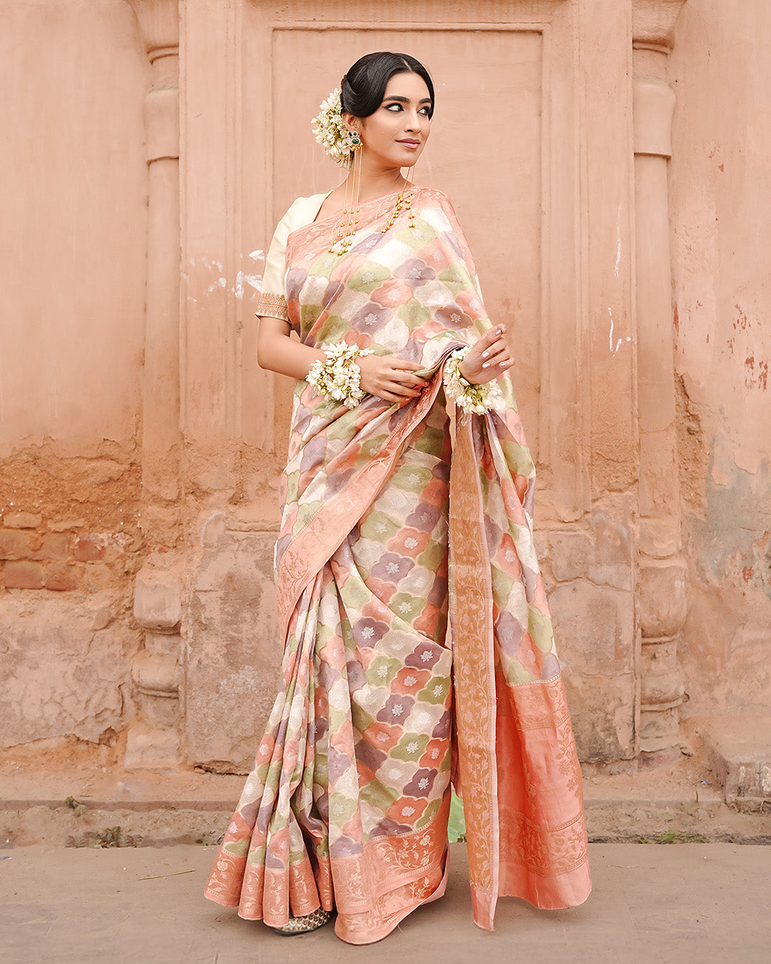 Luxury Edition Pure Banarasi Silk & Tissue Saree with Authentic Zari Rangkat Weave