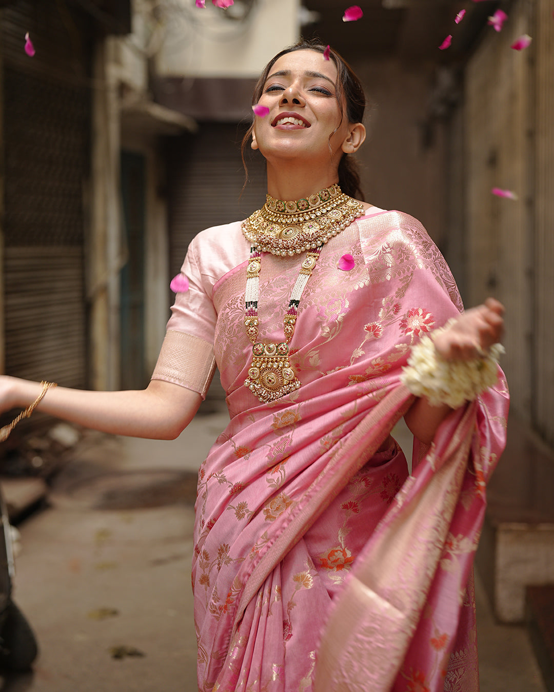 Mauve Pink Pure Banarasi Saree with Floral Jaal and Vibrant Meenakari Weaves