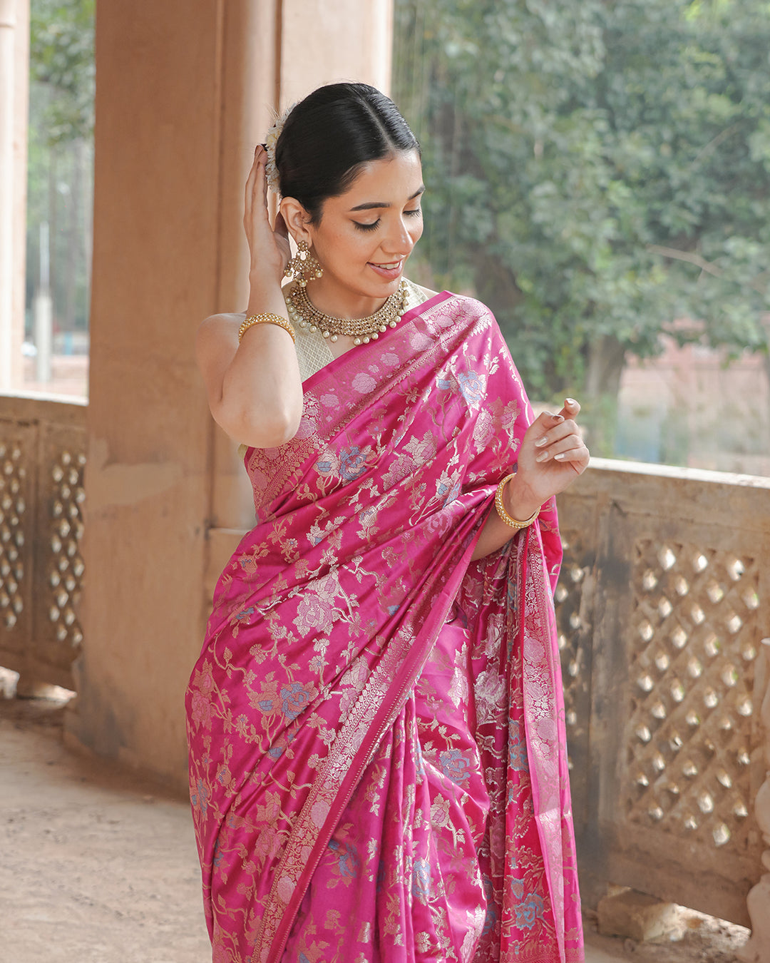 Sunehri Rani Pink Zari Banarasi Saree