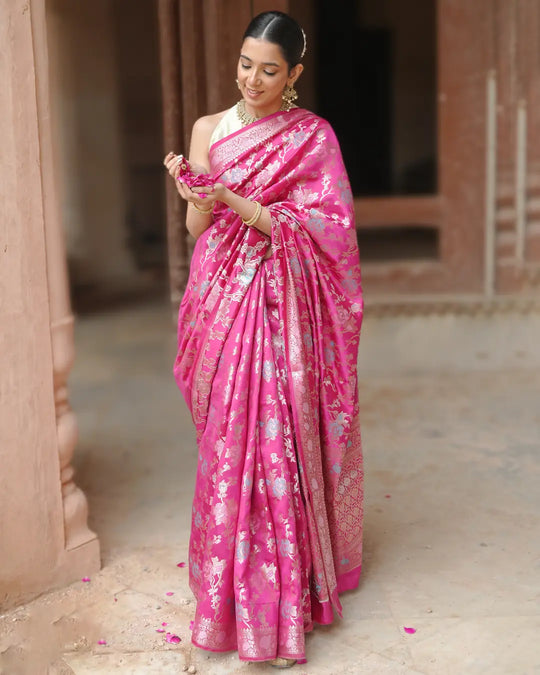 Sunehri Rani Pink Zari Banarasi Saree