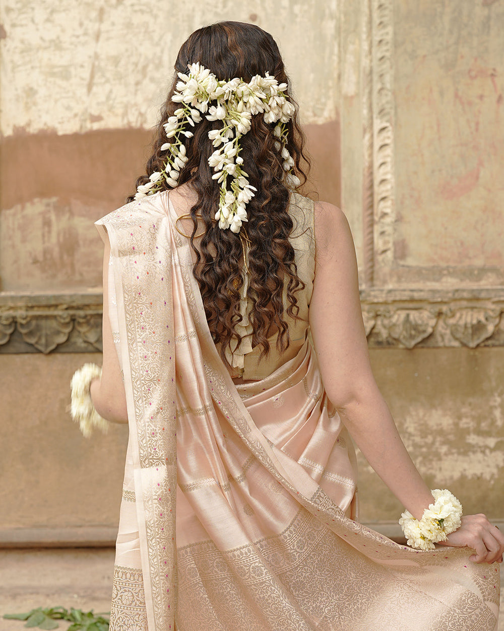 Soft Beige Pure Banarasi Saree with Leheriya Weaves and Meenakari Border