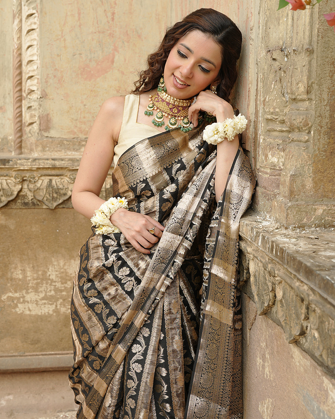 Black & Gold Pure Banarasi and Tissue Silk Saree with Floral Stripe Weaves