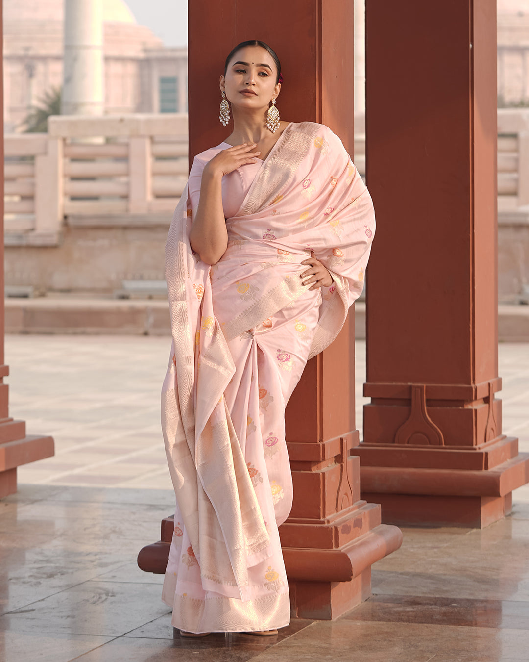 Eternal Bloom Light Pink Pure Banarasi Silk Saree with Meenakari Handwoven Floral Bootis