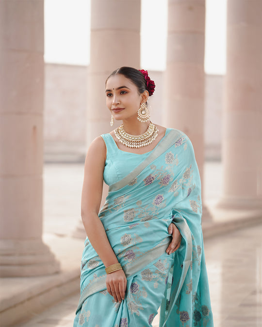 Heavenly Sea Blue Pure Banarasi Silk Saree with Elegant Zari Craftsmanship and Handwoven Floral Accents