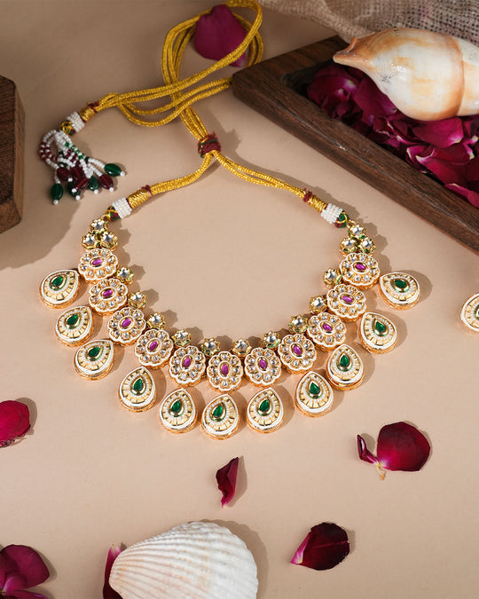 Regal Emerald Gold Necklace Set