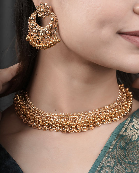 Enchanted Gold Plated Necklace with Earrings