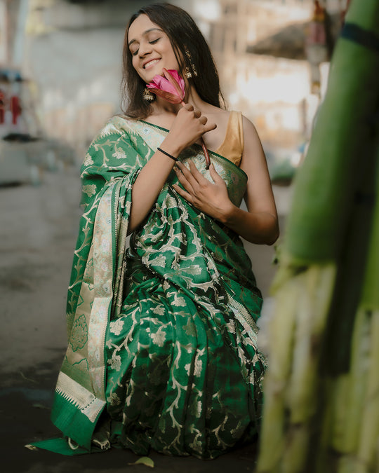 Royal Green Handwoven Pure Banarasi Silk Saree