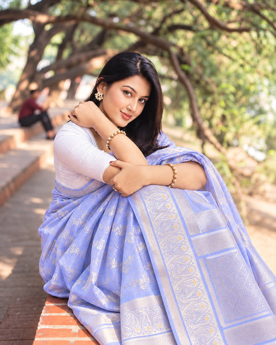 Lavender Pure Banarasi Saree with Delicate Paisley Weaves