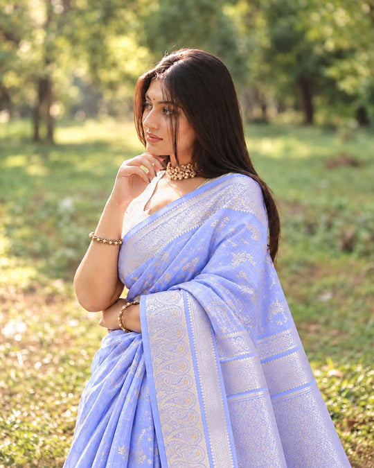 Lavender Pure Banarasi Saree with Delicate Paisley Weaves