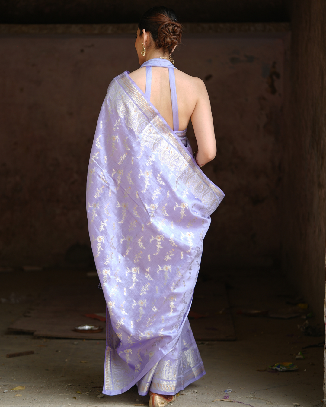 Periwinkle Lavender Handwoven Banarasi Saree with Opulent Zari Detailing