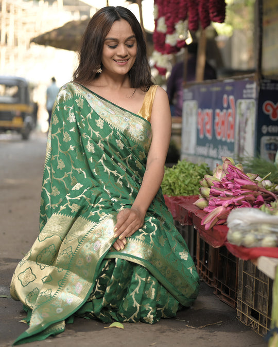 Royal Green Handwoven Pure Banarasi Silk Saree