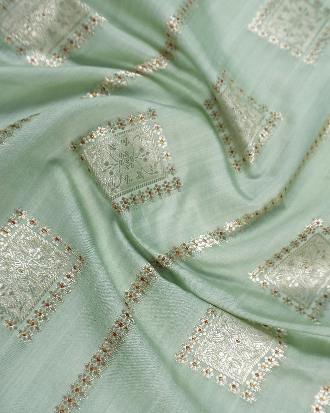 Pastel Green Pure Banarasi Saree with Checkered Weaves