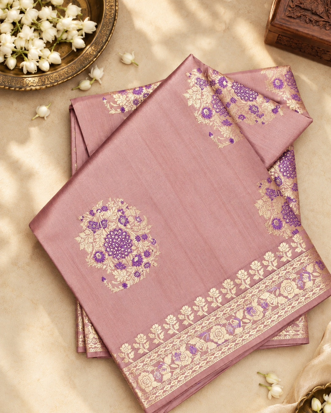 Dusty Rose Pure Banarasi Saree with Exquisite Floral Jaal Motifs Weaves