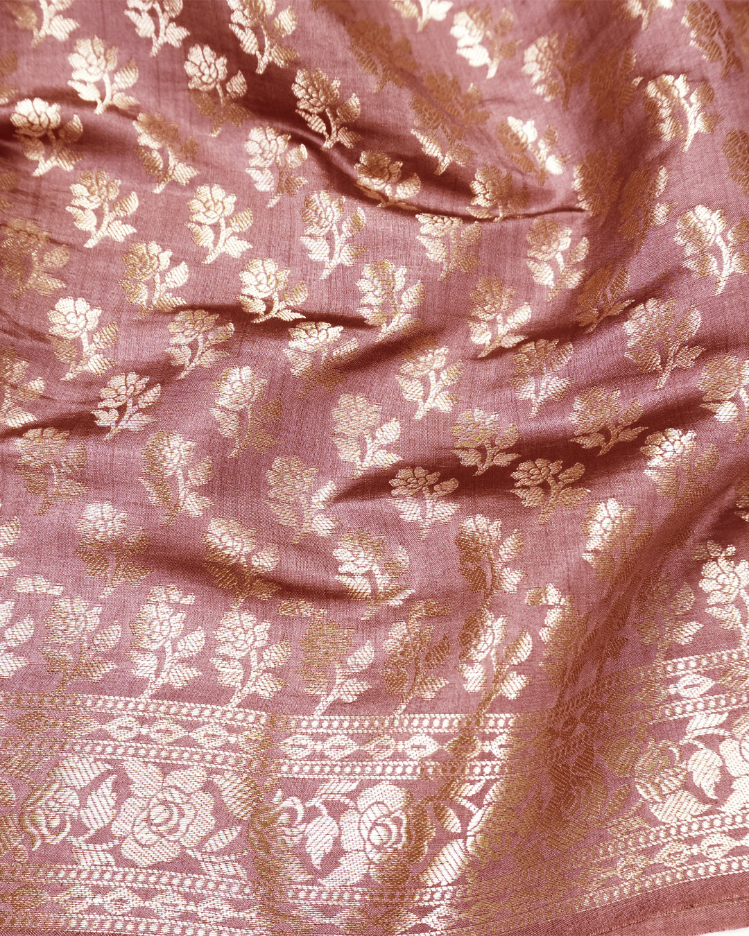 Dusty Rose Pure Banarasi Saree with Exquisite Floral Jaal Motifs Weaves