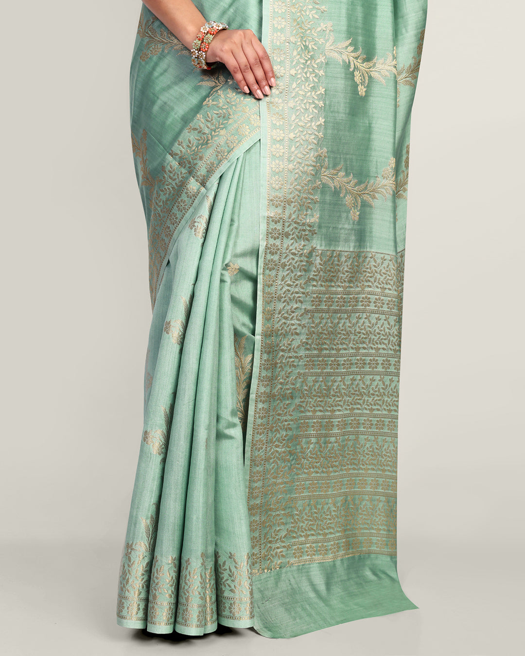 Light Pista Green Handwoven Banarasi Silk Saree