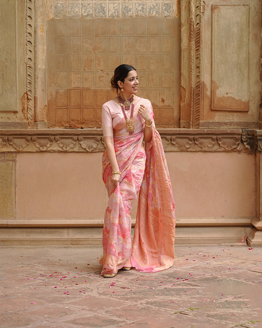 Pastel Rose Glow Pure Chiffon Saree with Delicate Zari and Floral Detailing