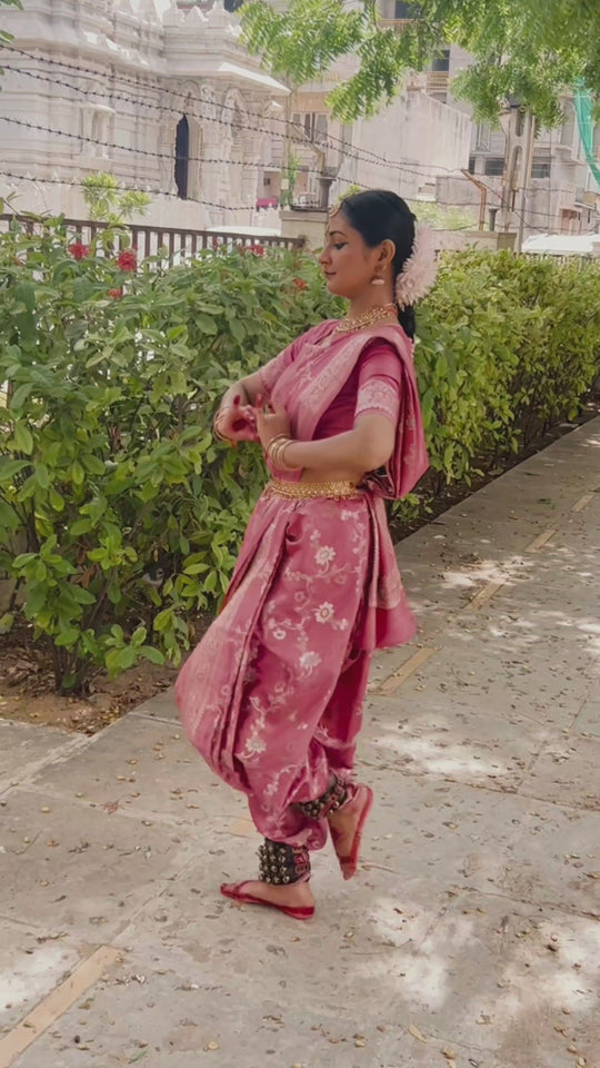 Pink Pure Banarasi Saree with Floral Meenakari Trail Weaves