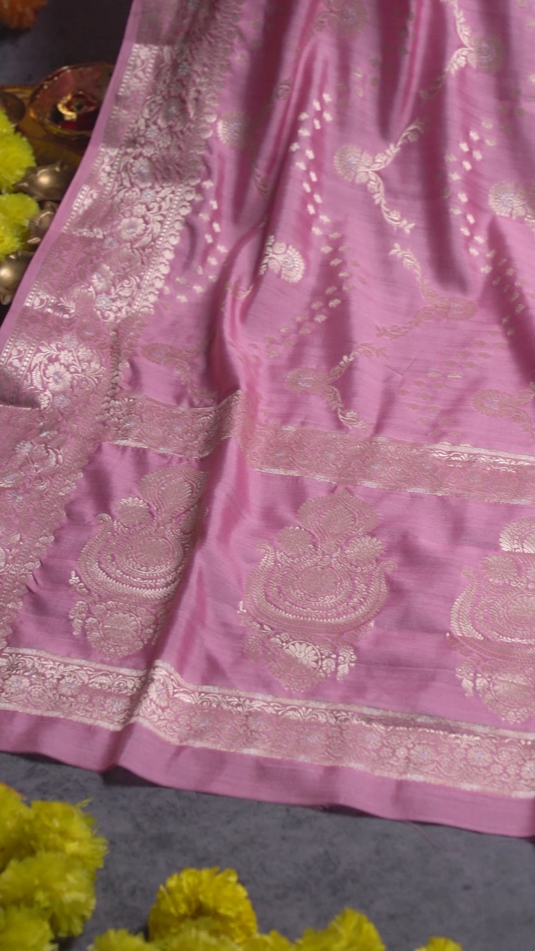 Lavender Pink Handwoven Zari Banarasi Silk Saree