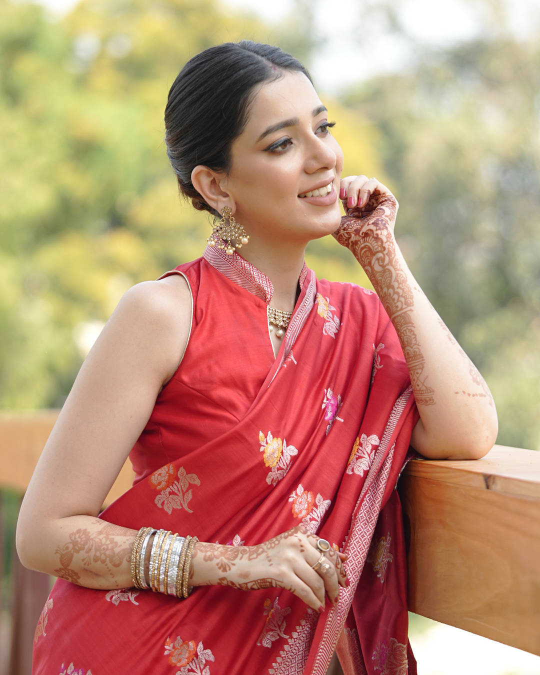 Sapphire Red Banarasi Silk Saree with Intricate Zari and Weave