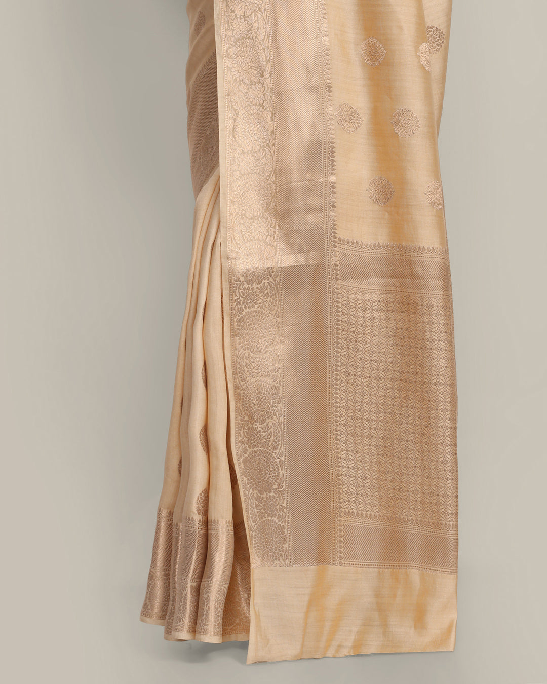 Beige Kadwa Handwoven Banarasi Saree