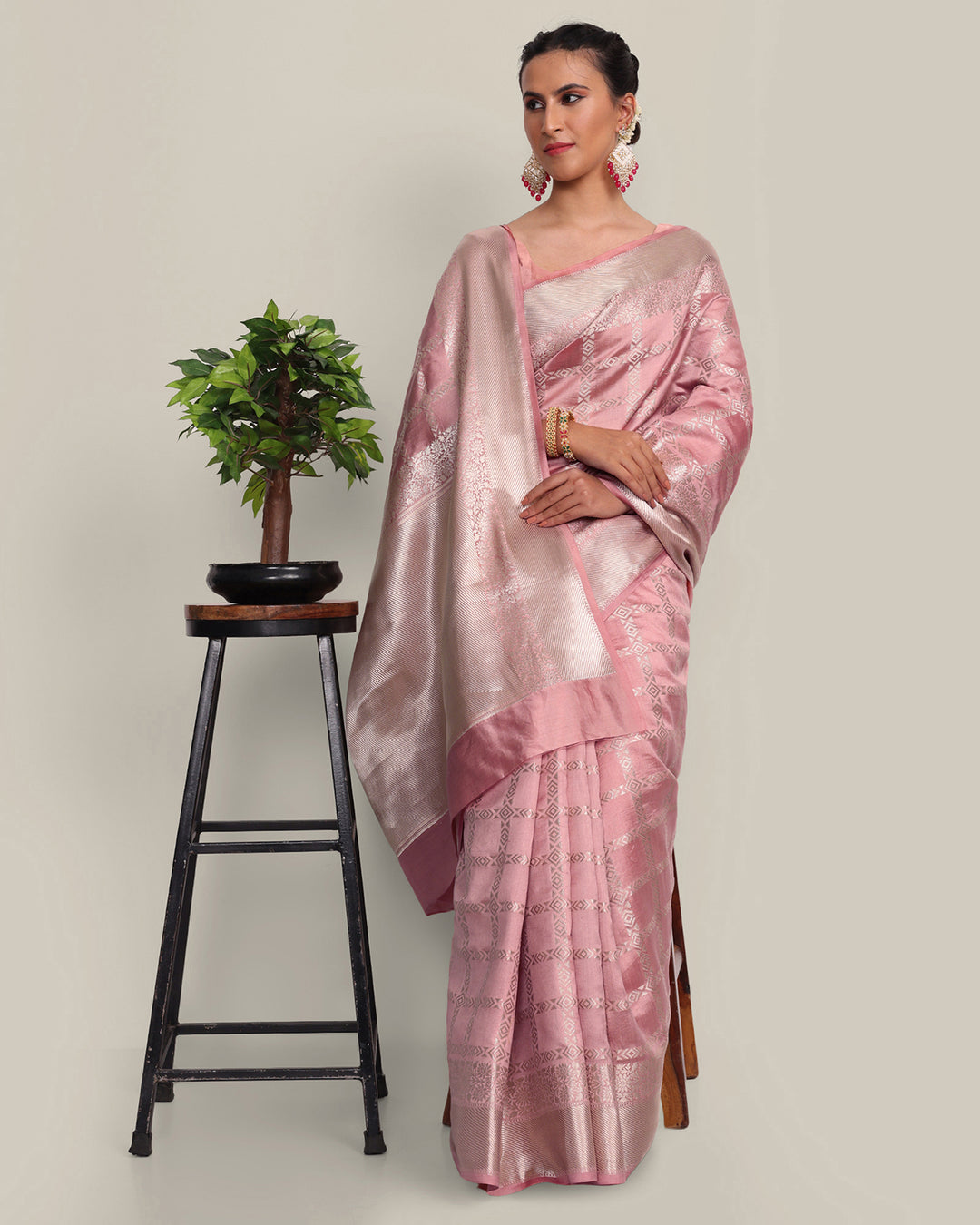 Pastel Pink Kadwa Handwoven Banarasi Saree