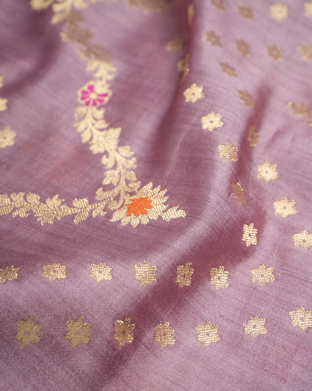 Meenakari Floral Jaal Handwoven Banarasi Saree