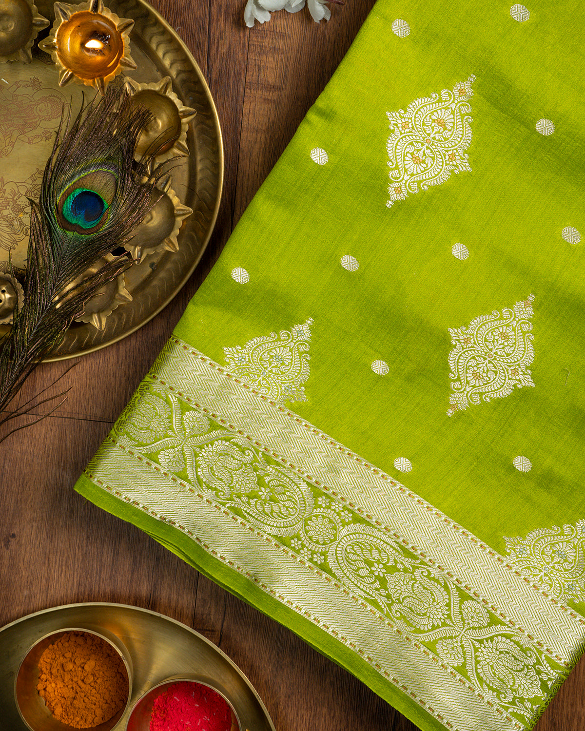 Pure Banarasi Silk Party Wear Saree In Green WIth Embroidery & Stone Work -  Bridal Banarasi Saree - Saree